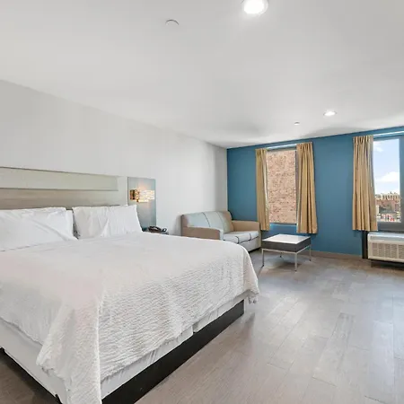 Express & Bronx - Zoo Area By Ihg