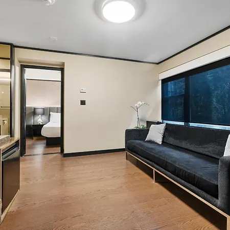 Hotel Hudson Yards