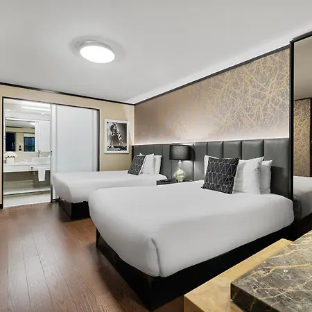 Hotel Hudson Yards 3*