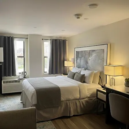 Nova Jfk Hotel