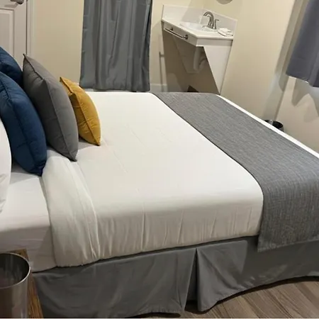 Hotel Nova Jfk 3*