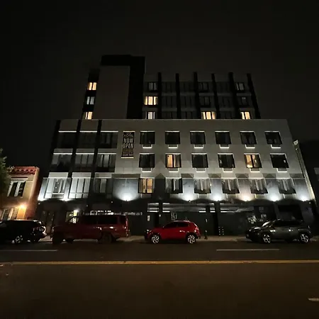 Liv Bronx Grand Opening Hotel 4*