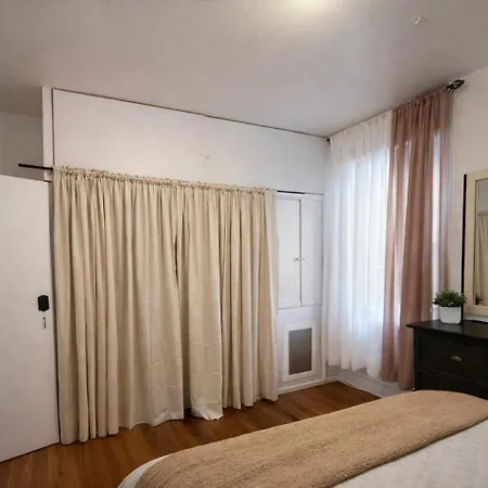 Bronx Private Near Manhattan Homestay *