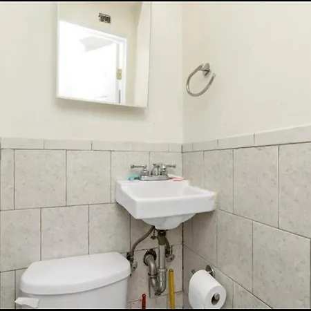 Large 3-bedrooms/2-bath Apt, One Block To Train * New York