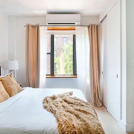 78-4b New Quality 1br W&d In Unit Skylights Apartment *