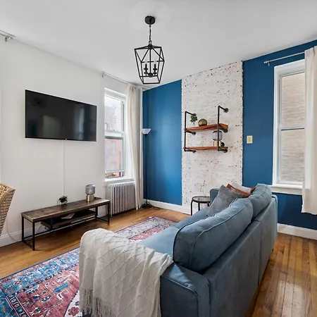 Spacious 2br On The Upper East Side Steps From Park Apartment