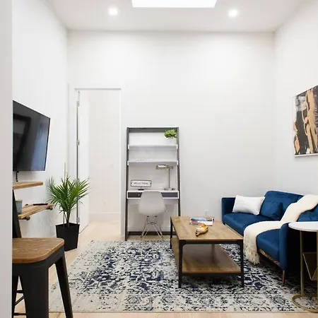 78-4d Quality 1br W&d Skylight By Park Apartment