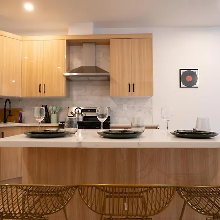 Apartment Stylish 2bd Brooklyn Retreat With Backyard & Basement *
