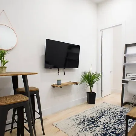 Apartment 78-4d Quality 1br W&d Skylight By Park *