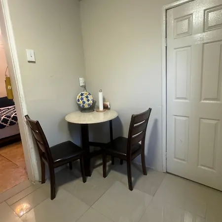 Apartment *private* 5 Minutes From Lga/ Us Open New York