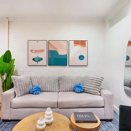 1290-8 New Renovated 2 Bedrooms In Ues Apartment
