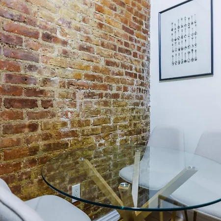 Apartment Inspire The Vibrant Energy Of Columbia