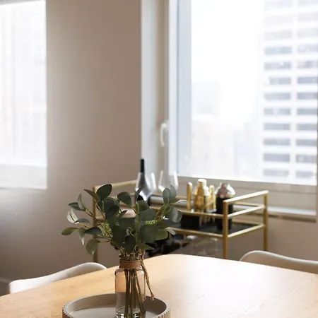 Rare Luxurious 1 Block From Time Square * New York