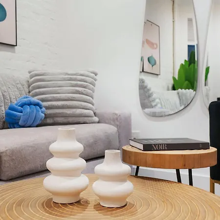 1290-8 New Renovated 2 Bedrooms In Ues New York