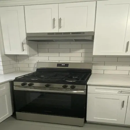 Great Location! Spacious 3br Loft In Midtown West!, June To Aug 90 Days Required Apartment *