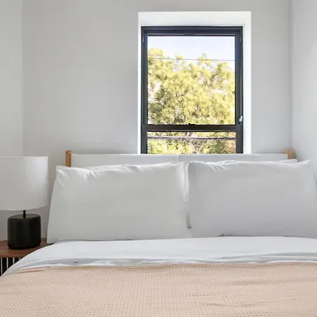 Blueground Greenpoint View Nr Mcgolrick Park Nyc-2071 Apartment New York