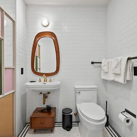 Freeman 602 By Rove Travel - With Shared Amenities Apartment
