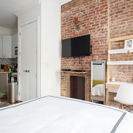 Apartment 24-18 New Gramercy W D In Unit Fully Reno *