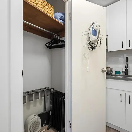 Highly Recommended Near Times Square Apartment New York