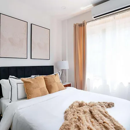 78-4b New Quality 1br W&d In Unit Skylights New York