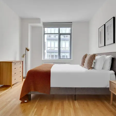 Chelsea 2br W Doorman Gym Nr High Line Nyc-678