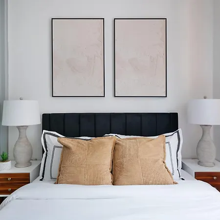 Apartment 78-4b New Quality 1br W&d In Unit Skylights