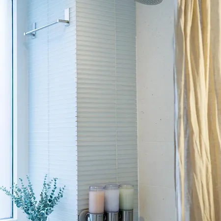 Stylish Nyc Haven Steps To Broadway & Dining Apartment New York