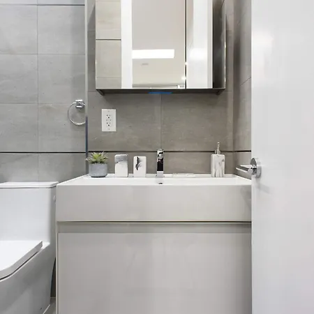 78-3c Newly Renovated 1br Wd Walk 2 Park Apartment New York