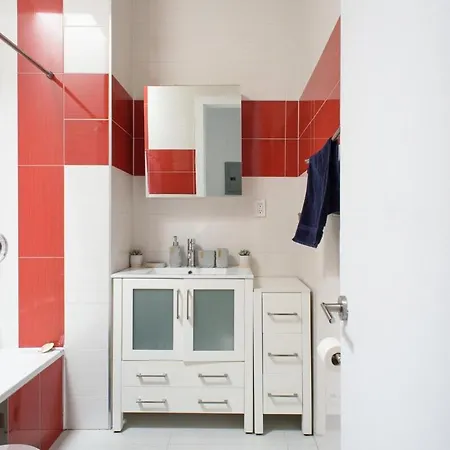 Apartment 24-18 New Gramercy W D In Unit Fully Reno *