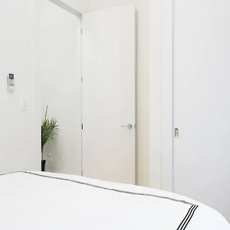 78-4d Quality 1br W&d Skylight By Park