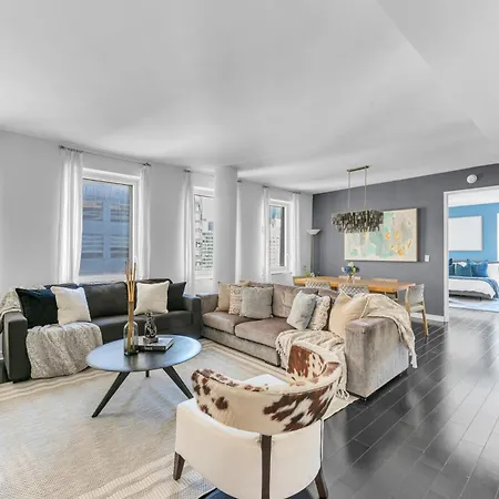 Elegant Midtown Retreat, Views, Steps To Times Square