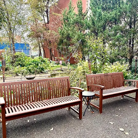 Apartment Brooklyn Brownsville Bomber New York