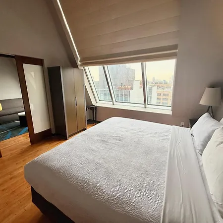 Four Points By Sheraton Manhattan Soho Village Hotel New York