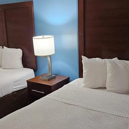 Days By Wyndham Brooklyn Marine Park 3*