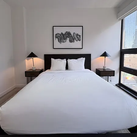 Court Square Long Island , Belvilla District 6 Formerly Sonder 4*