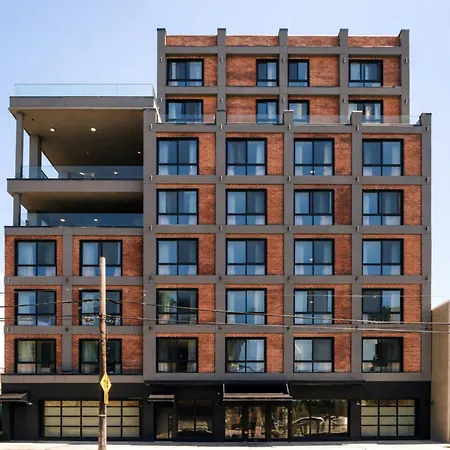 Hotel Dutch Long Island , Belvilla District 6 Formerly Sonder