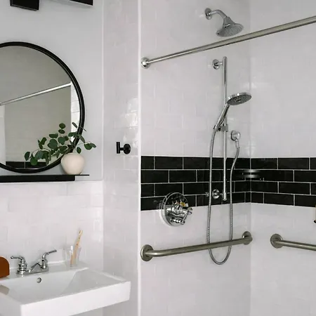 Hotel Dutch Long Island , Belvilla District 6 Formerly Sonder 4*