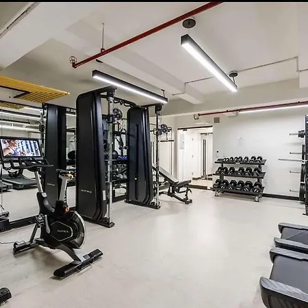Apartment 52-3de Newly Renovated 2br Bth Midtown East *