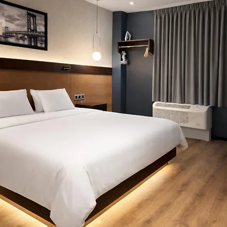 Mirage Brooklyn 3*
