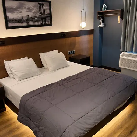 Mirage Brooklyn Hotel