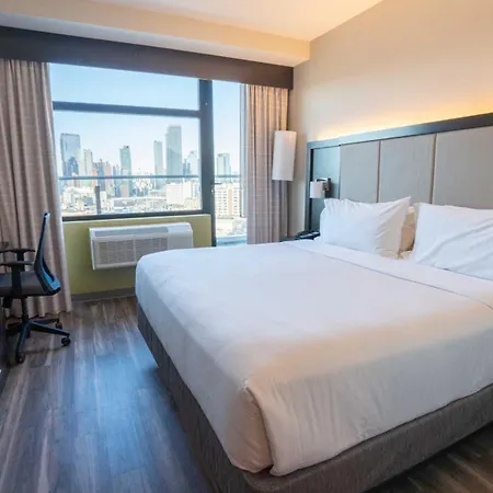 Express Long Island E - By Ihg 3*