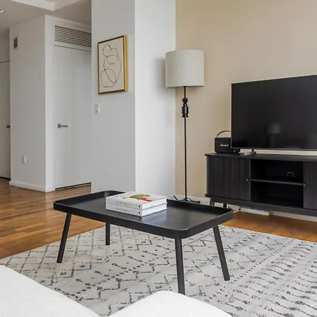 Blueground Hells Kitchen Bbq Nr Hudson River Nyc-1820 Apartment *