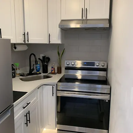 Apartment East Urban Escape *