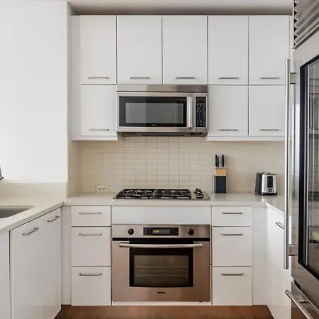 Blueground Hells Kitchen Bbq Nr Hudson River Nyc-1820 Apartment *