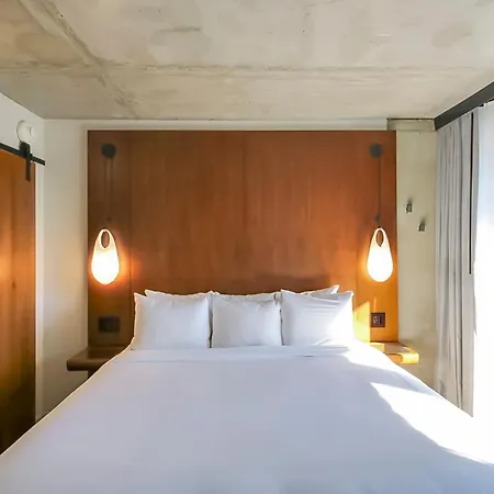 Hotel Merchant Les 4*