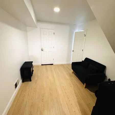 Spacious Ny | 10 Min To Ferry For Nyc Access New York