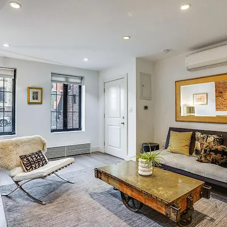 Shared Yard Space! Garden-level Unit In Bed-stuy Holiday home *