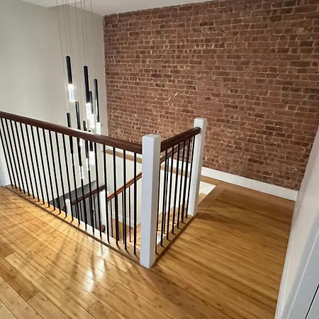 Holiday home Modern Townhouse In Historic Harlem New York