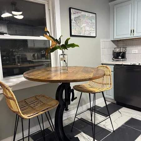 Holiday home Staten Luxe, Modern Close To Nj, Nyc And Brooklyn! *