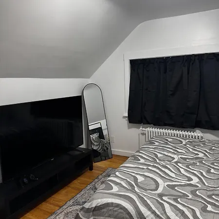 Staten Luxe, Modern Close To Nj, Nyc And Brooklyn!